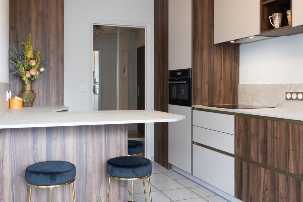 Le Mont-Veyrier, Parking Et Vue Apartment Annecy Luaran gambar